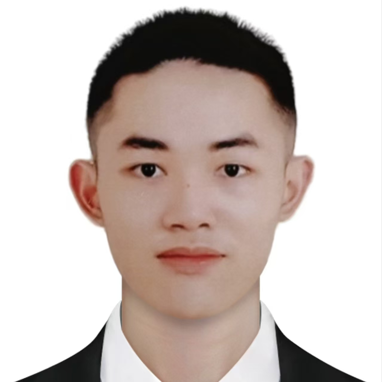 卢颐康照片